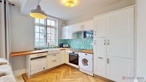 kitchen- click for photo gallery